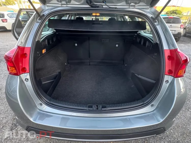Toyota Auris Touring Sports 1.4 D-4D Active+AC