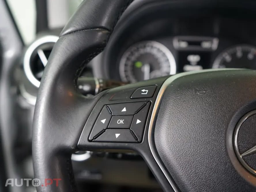 Mercedes-Benz B 180 Style Aut.