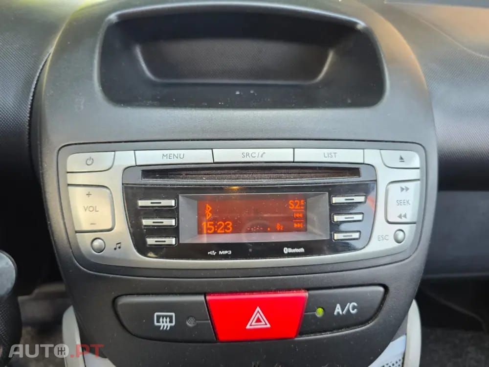 Peugeot 107 1.0 SE Envy