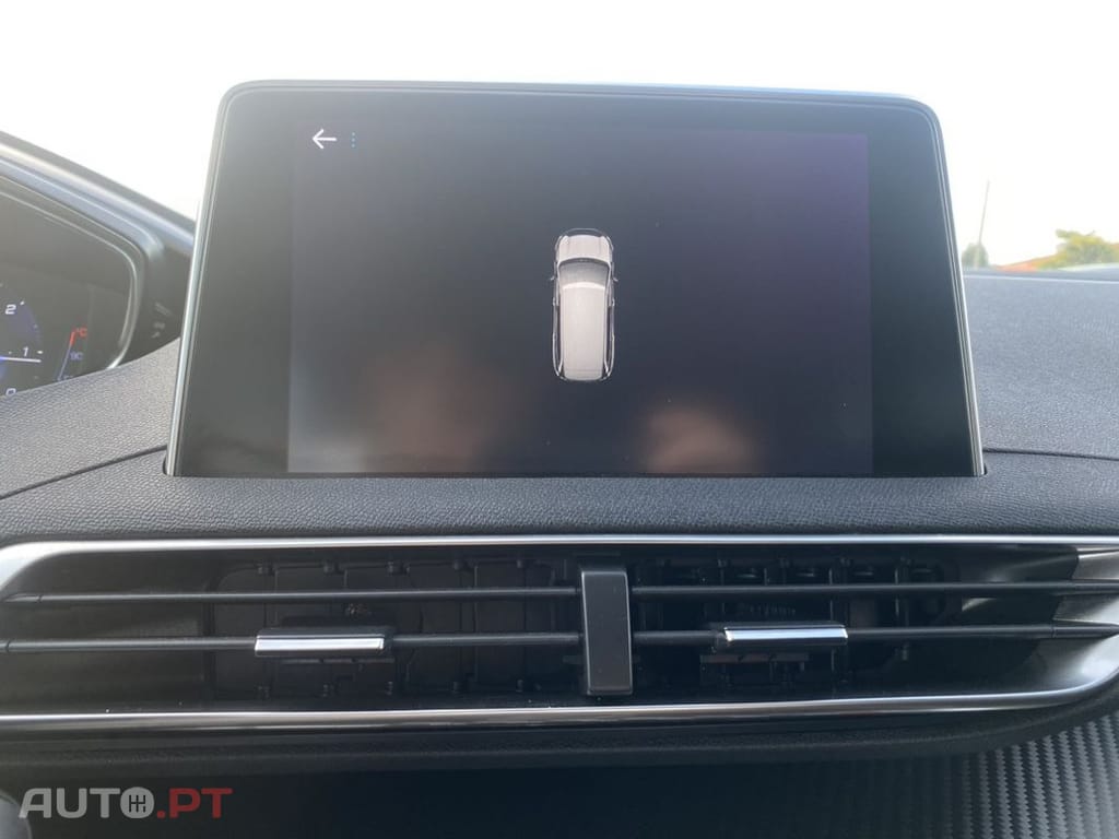Peugeot 5008 1.5 BlueHDi Allure EAT8