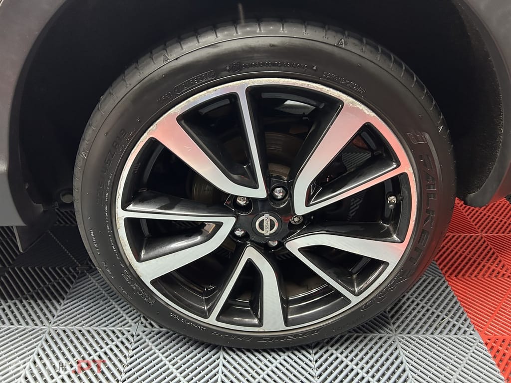 Nissan Qashqai 1.5 dCi Tekna J19