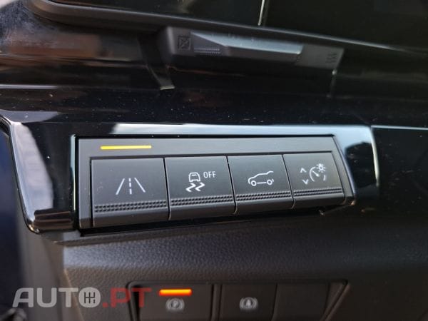 Renault Espace 1.2 E-Tech full hybrid 200cv iconic