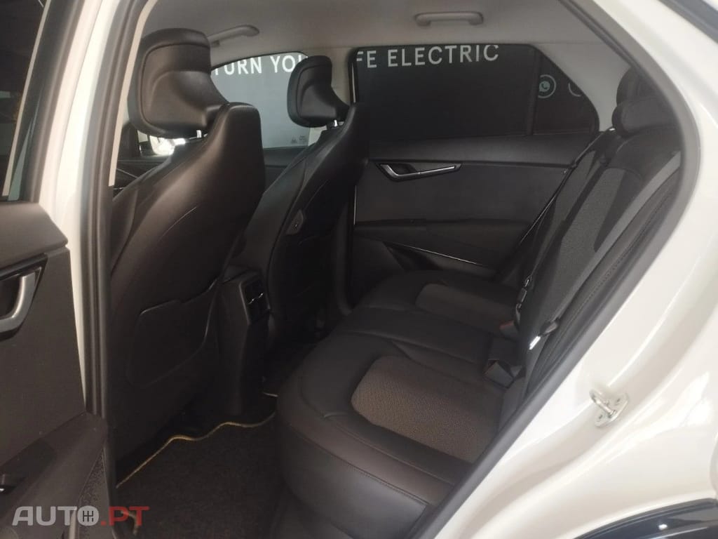 Kia Niro 64kWh