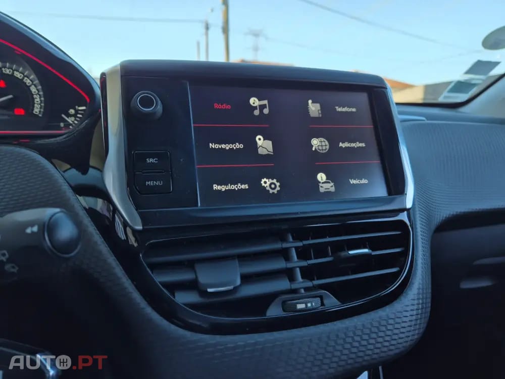 Peugeot 2008 1.6 BlueHDi GT Line