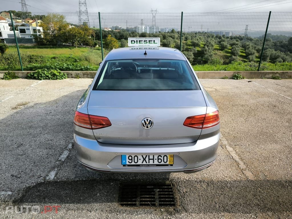 Volkswagen Passat 2.0 TDI Business P.DSG