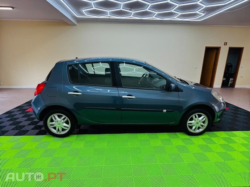 Renault Clio 1.2 16V Dynamique