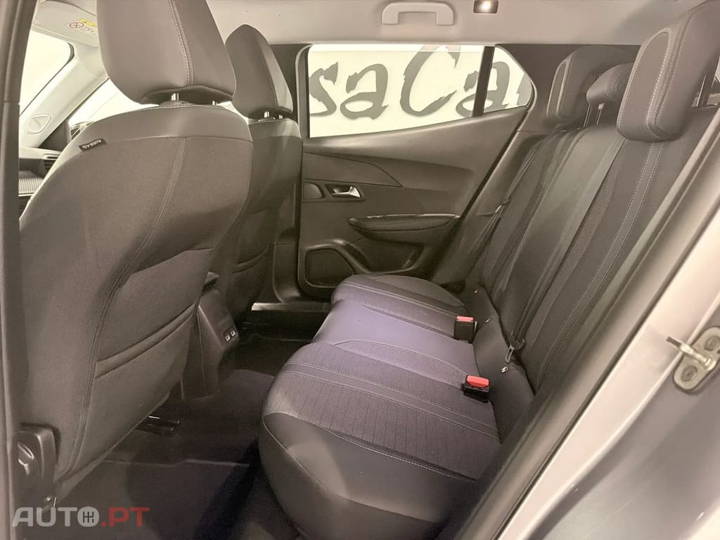 Peugeot 2008 BlueHDi 110 Allure