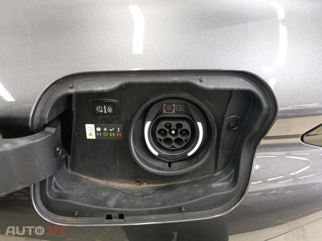DS DS4 E-Tense Performance Line EAT8