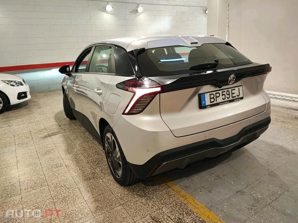 MG MG4 49 kWh Standard