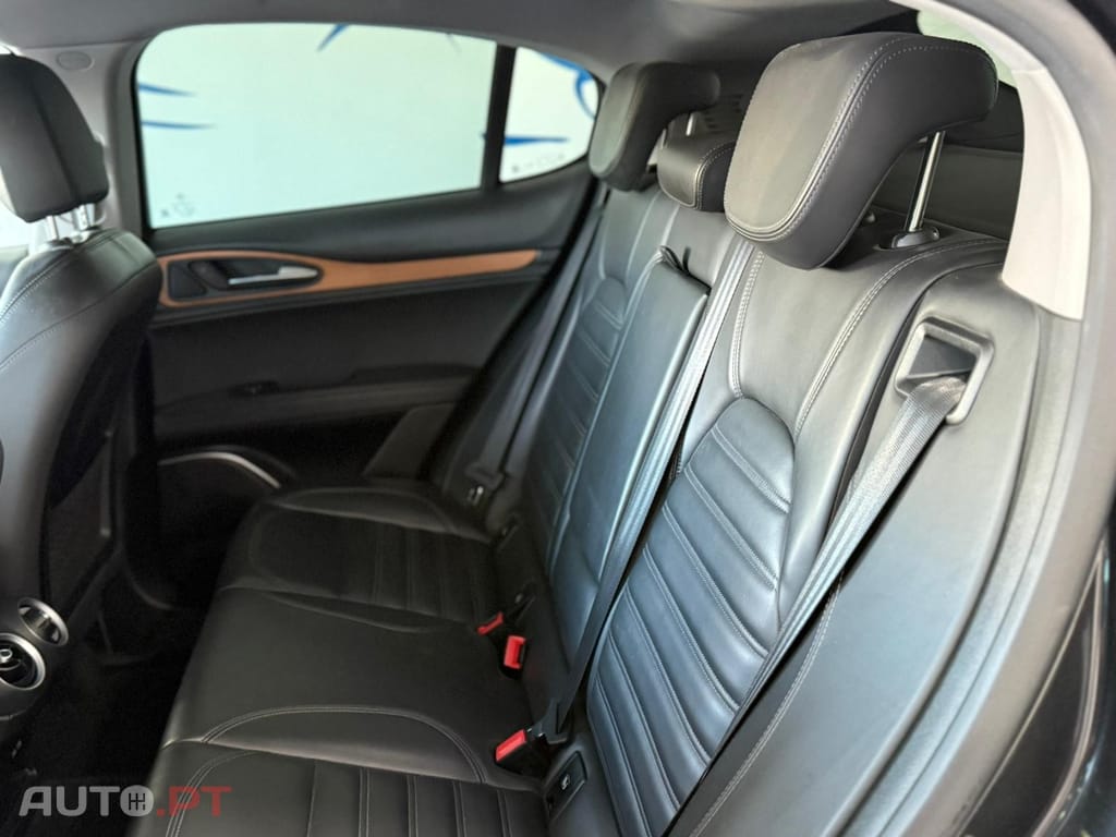 Alfa Romeo Stelvio 2.2 D Super AT8