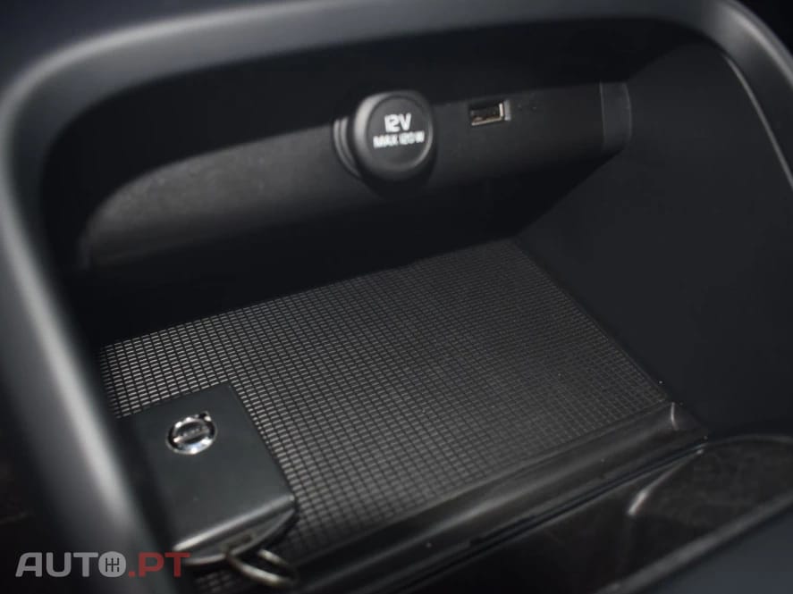 Volvo XC40 2.0 D3 Momentum