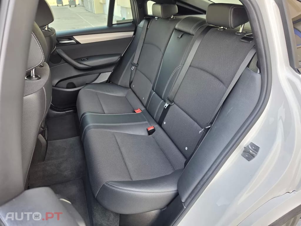 BMW X4 20 d xDrive Pack M