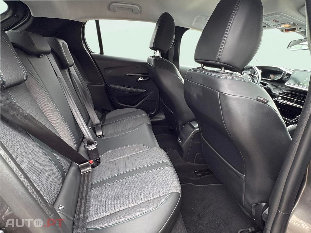 Peugeot 208 PureTech 100 Style