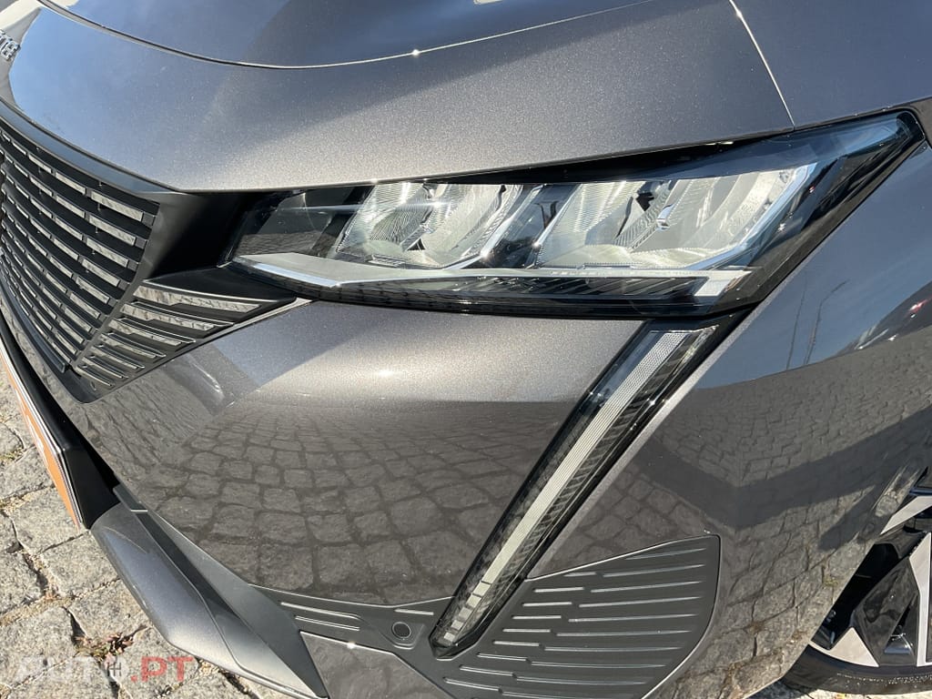 Peugeot 308 1.6 Hybrid Allure Pack e-EAT8