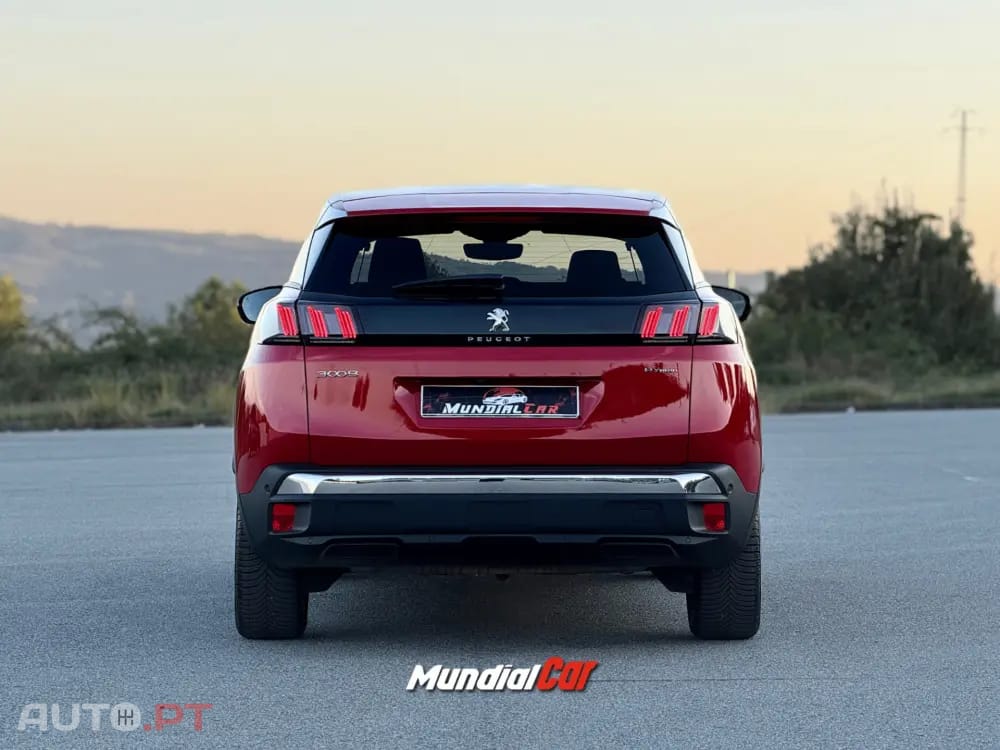 Peugeot 3008 1.6 Hybrid Allure e-EAT8