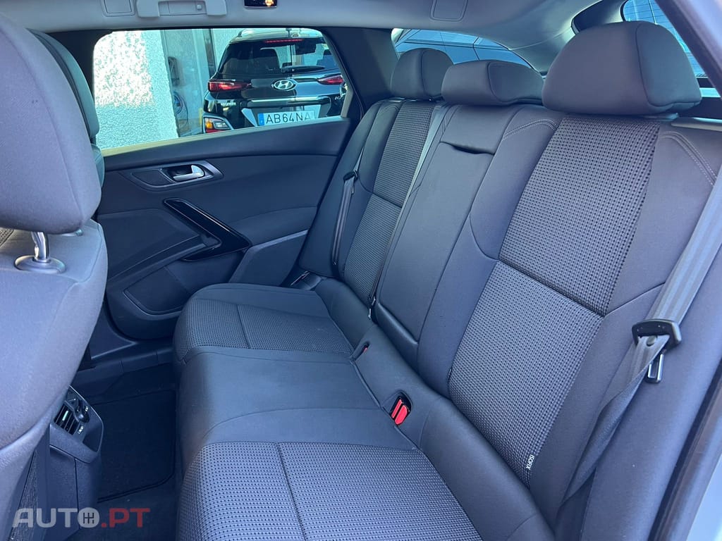 Peugeot 508 SW 1.6 e-HDi Active CMP6