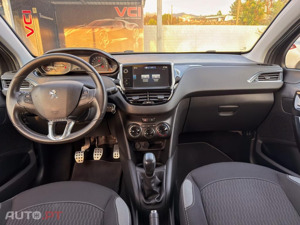 Peugeot 208 1.2 PURETECH