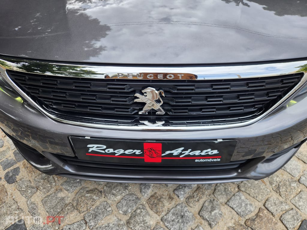 Peugeot 308 1.5 BlueHDi Business Line