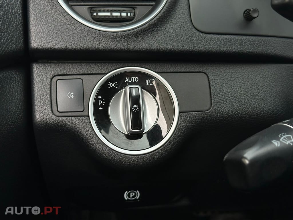 Mercedes-Benz C 220 CDI 7G-TRONIC Edition