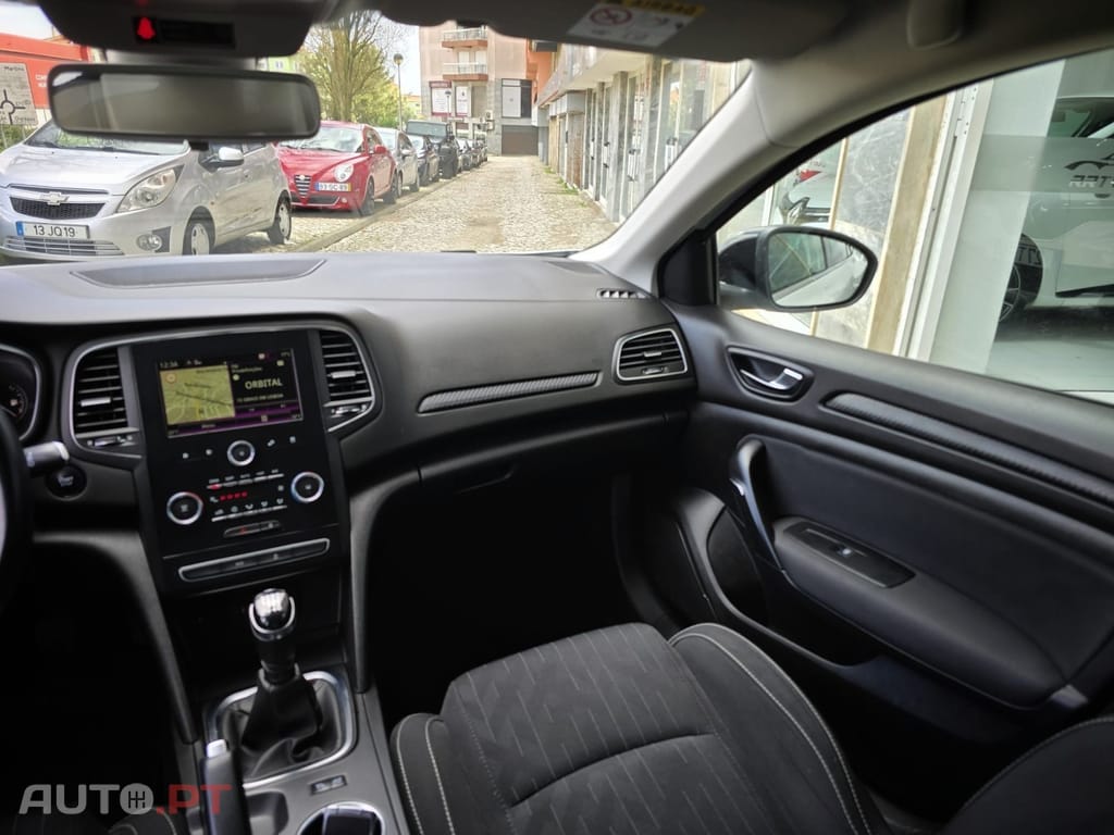 Renault Mégane Sport Tourer 1.3 TCe Limited