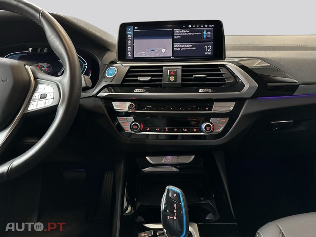 BMW iX3 I.V.A DEDUTIVEL Inspiring 