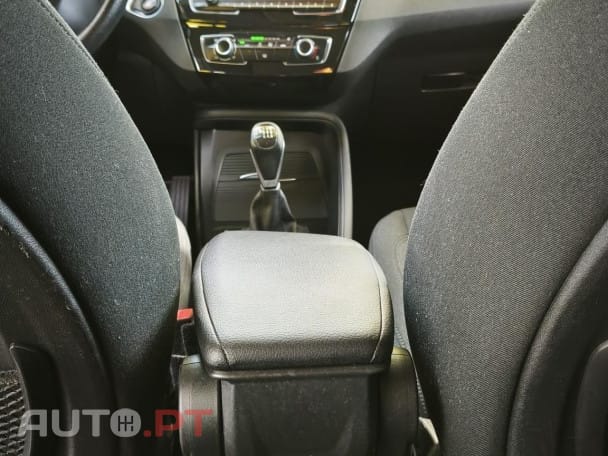 BMW X1 16 d sDrive Advantage
