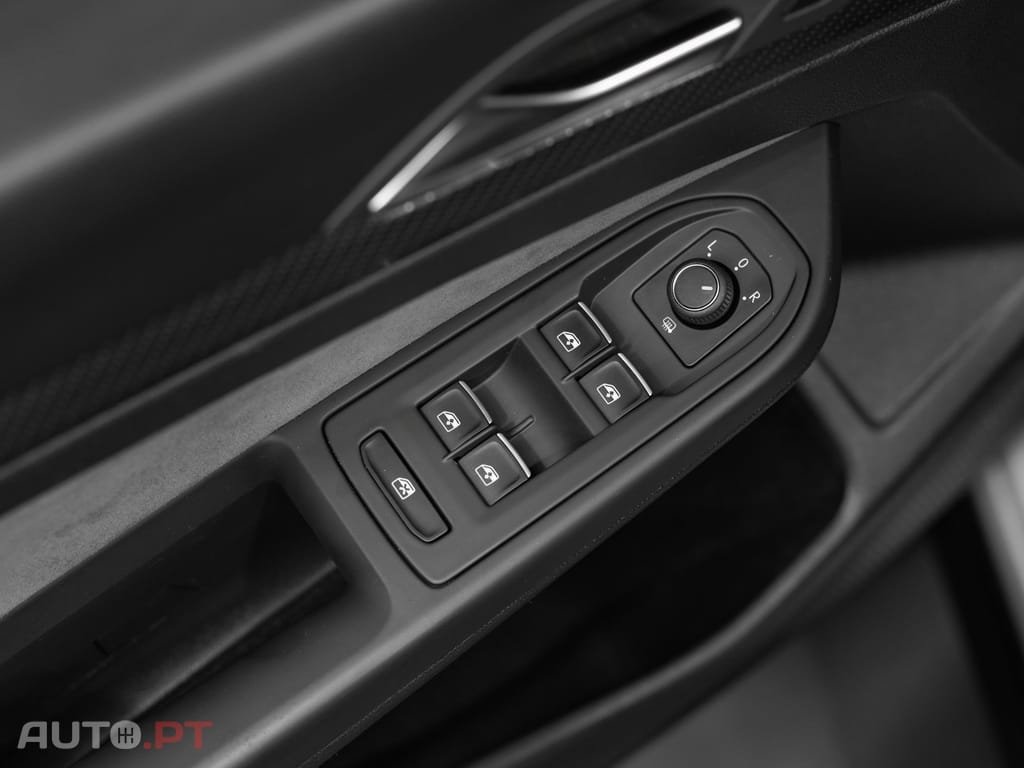 Volkswagen Golf Variant 2.0 TDi R-Line DSG