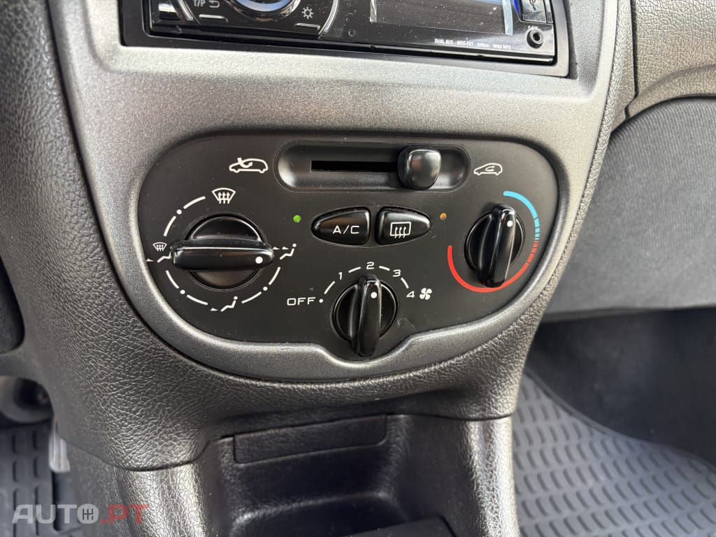 Peugeot 206 1.6 HDi XS
