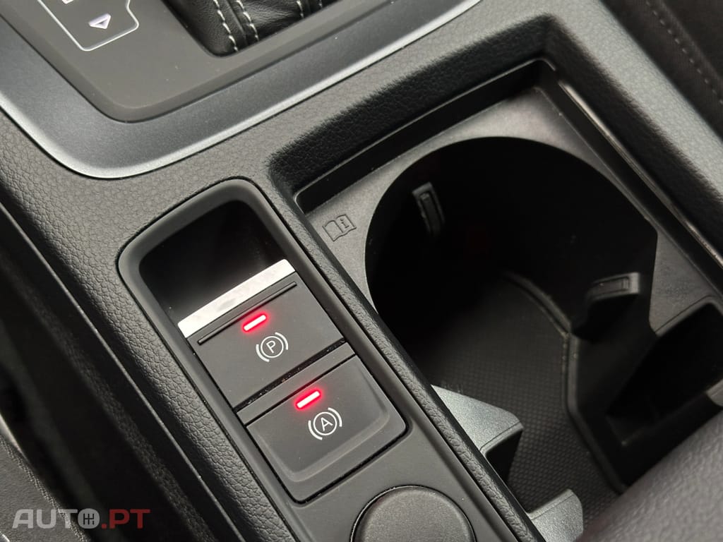 Audi Q3 45 TFSIe S line S tronic