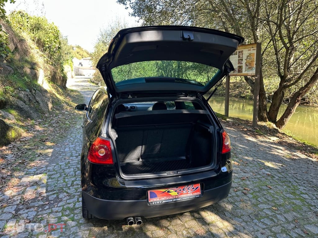 Volkswagen Golf 2.0 GTi