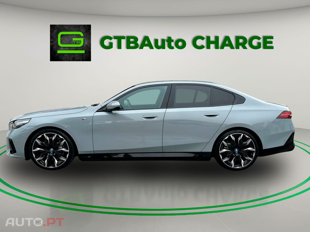 BMW i5 eDrive40 Pack M I.V.A DEDUTIVEL 