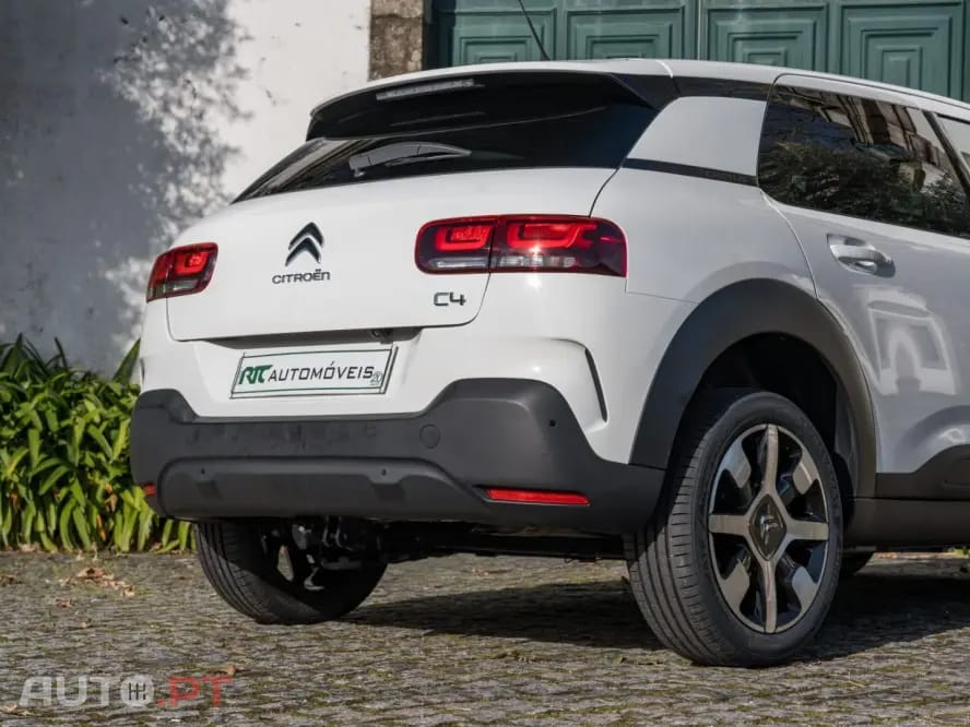 Citroen C4 Cactus 1.2 PureTech Shine