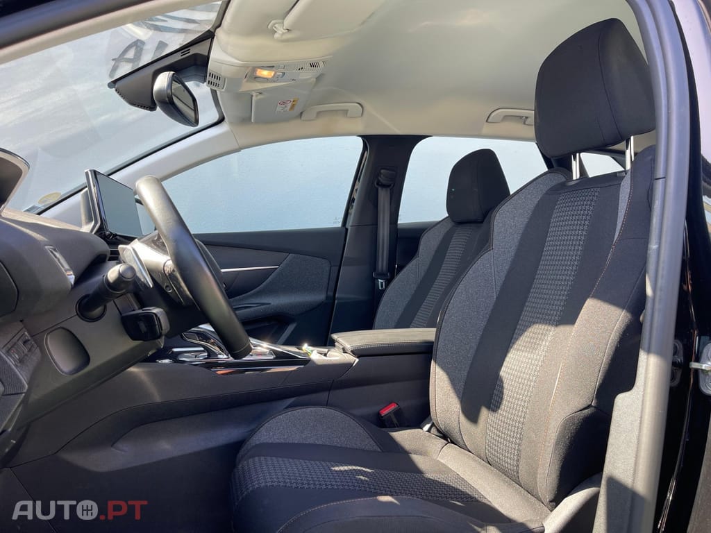 Peugeot 3008 BlueHDi 130 Stop & Start EAT8 Active Business-Pack