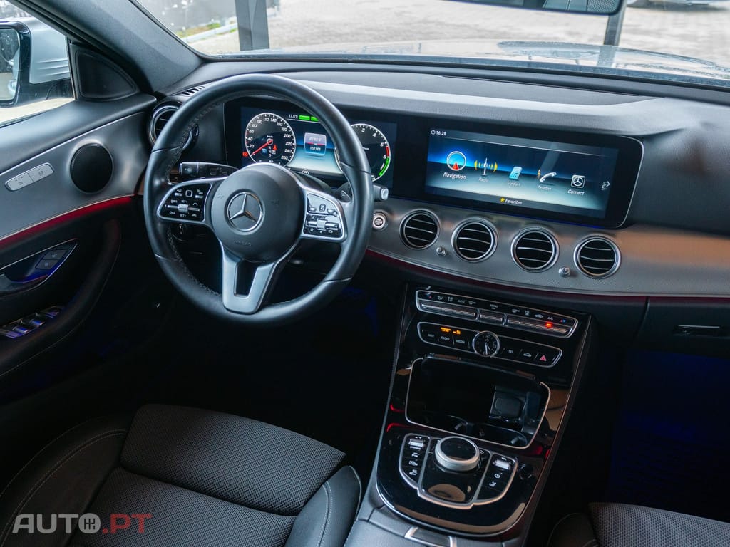 Mercedes-Benz E 300 de Avantgarde