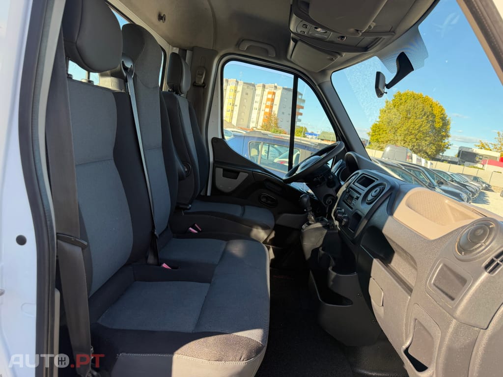 Renault Master 2.3dCI 125CV 3LUG Basculante c/AC