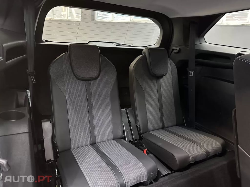 Peugeot 5008 1.2 PureTech Allure Pack