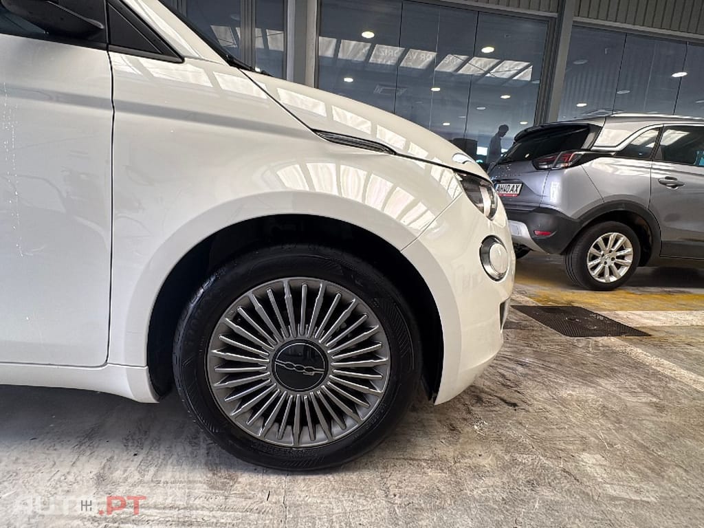 Fiat 500e 23,8kWh ICON