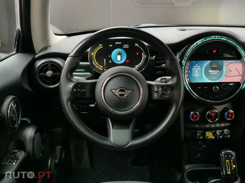 MINI Cooper Cooper SE
