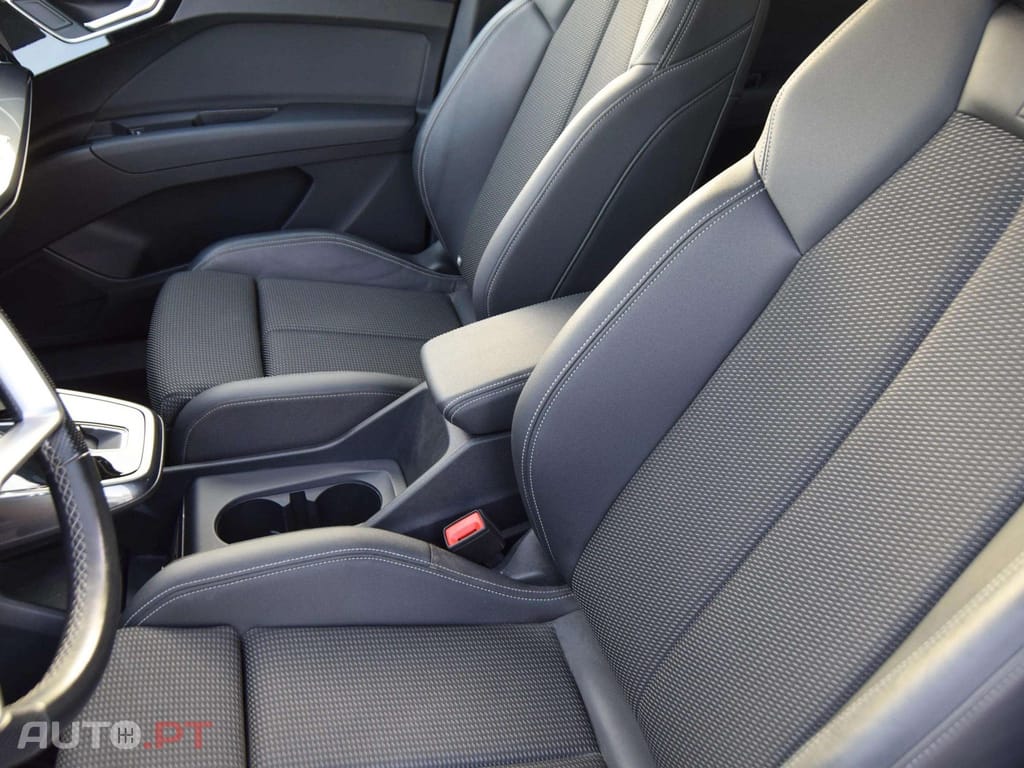 Audi Q4 E-Tron 45 82 kWh SE Business Plus