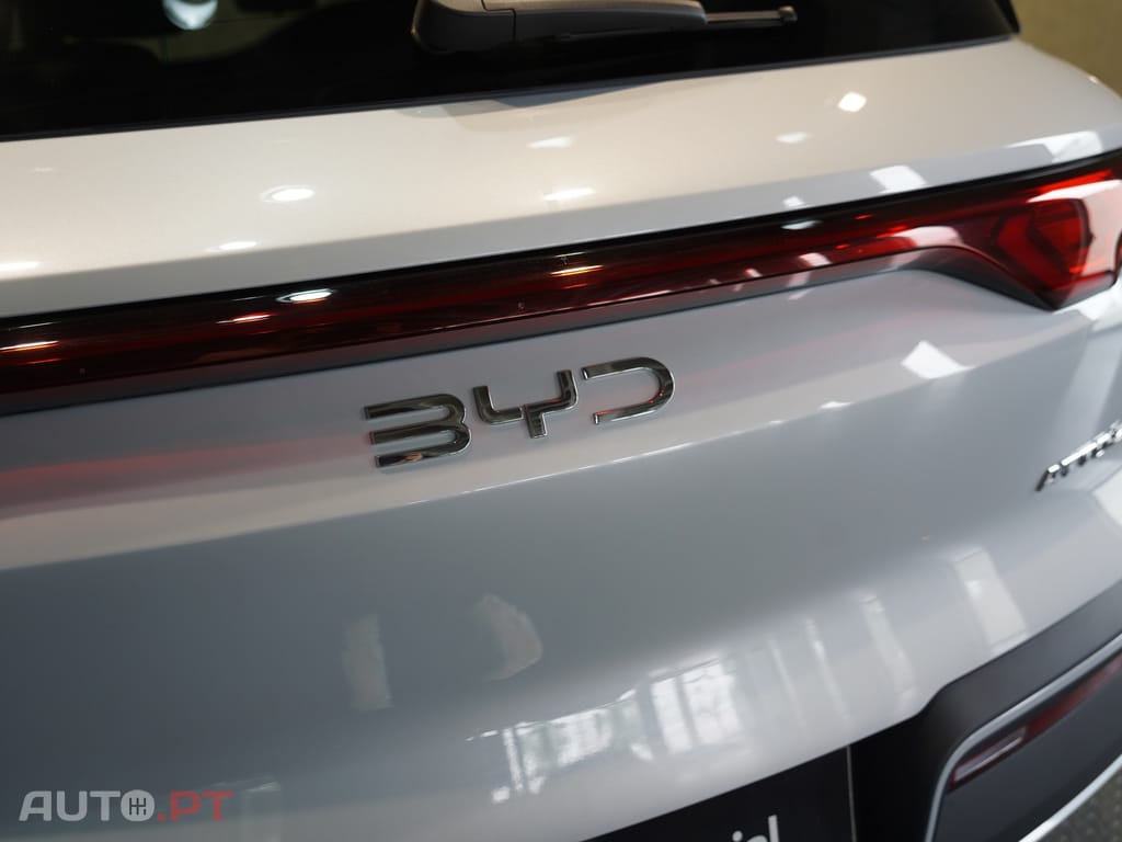 BYD Atto 2 1.5 DM-i Boost