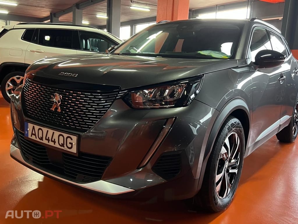 Peugeot 2008 LOUNGE  S&S