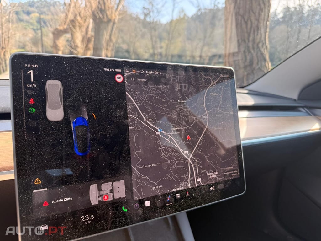Tesla Model 3 Long-Range Dual Motor AWD