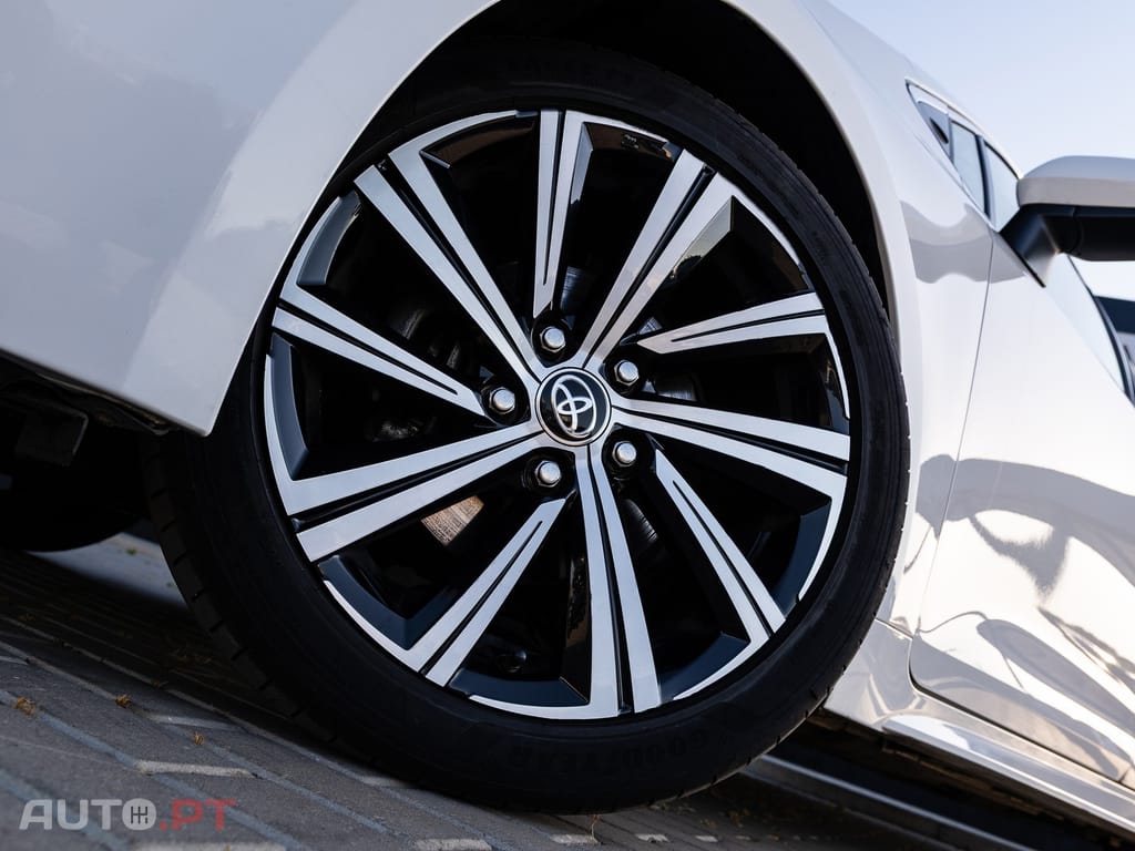Toyota Corolla 1.8 Hybrid Comfort+P.Sport