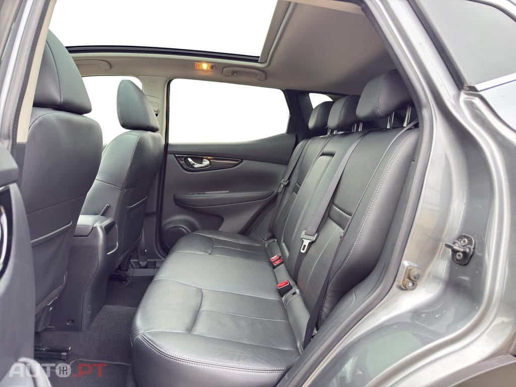 Nissan Qashqai 1.6 dCi Tekna Pele