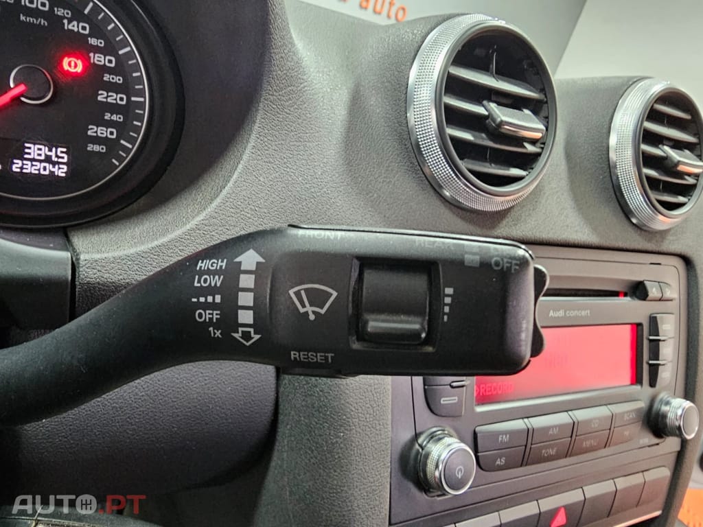 Audi A3 Sportback 1.6 TDi Attraction