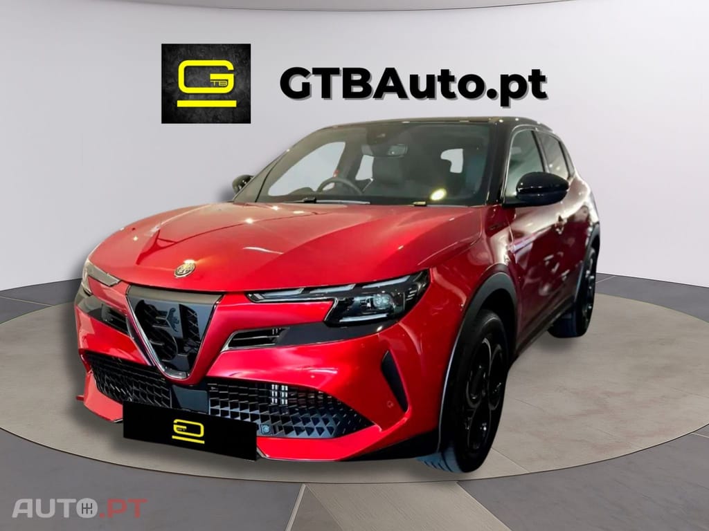 Alfa Romeo Junior Ibrida 1.2