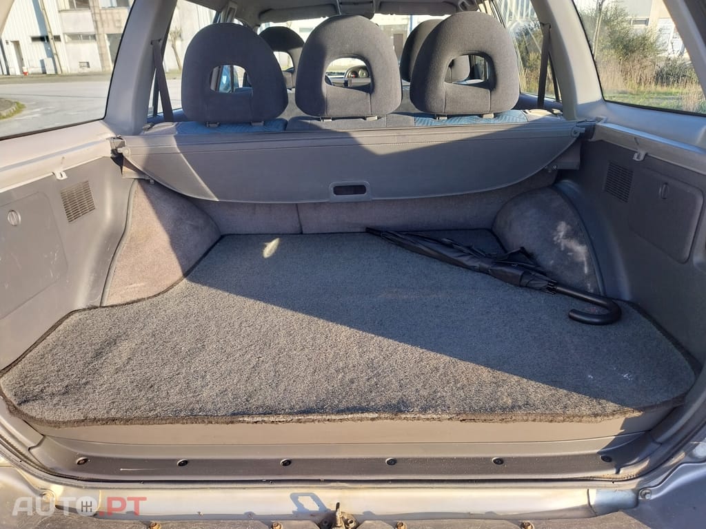 Mitsubishi Pajero Sport 2.5 TD GLS