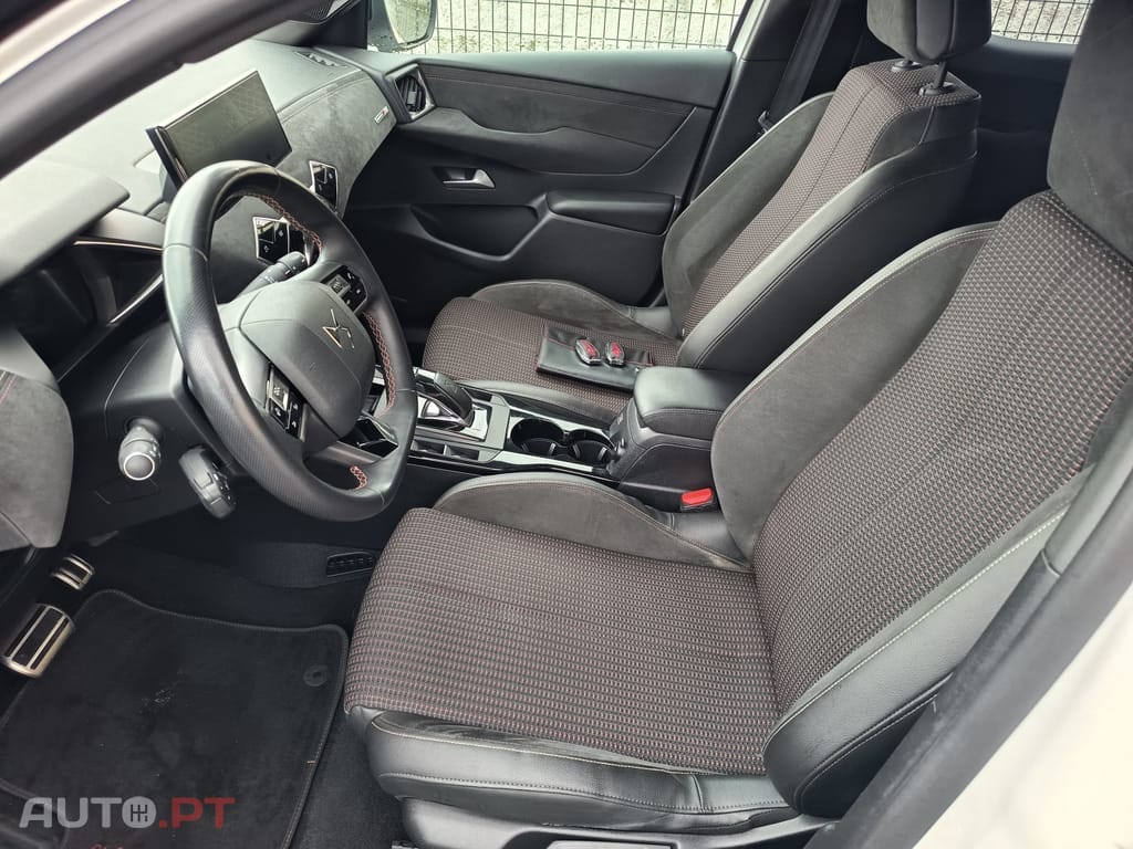 DS DS3 E-Tense Performance Line