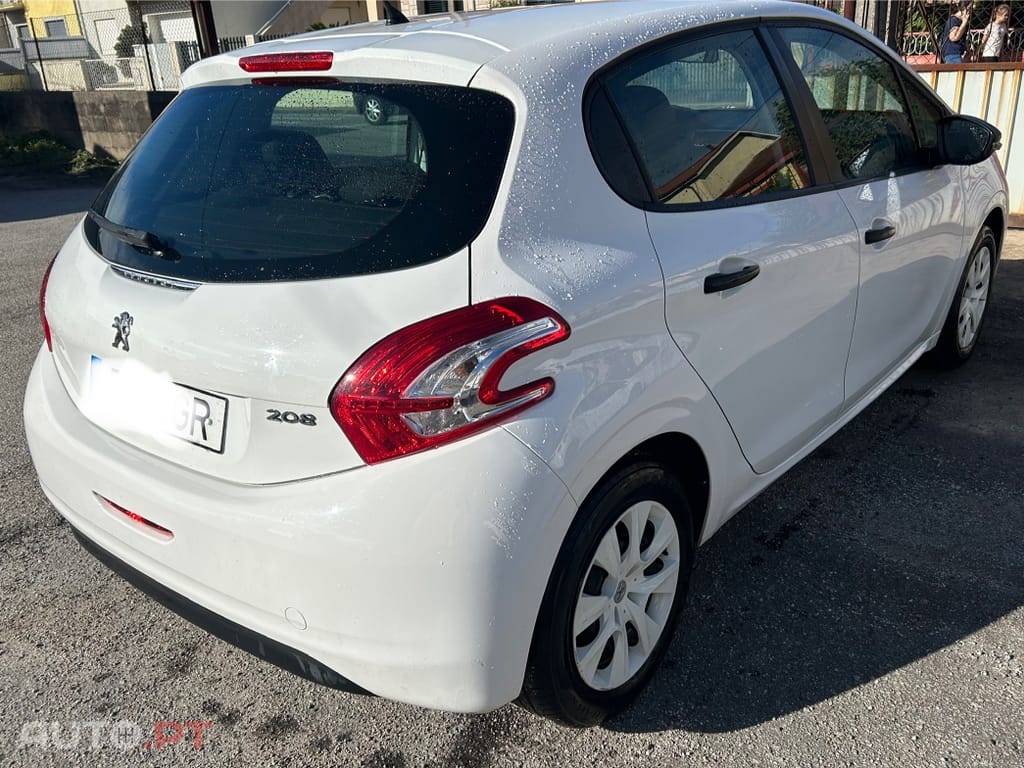 Peugeot 208 Vti