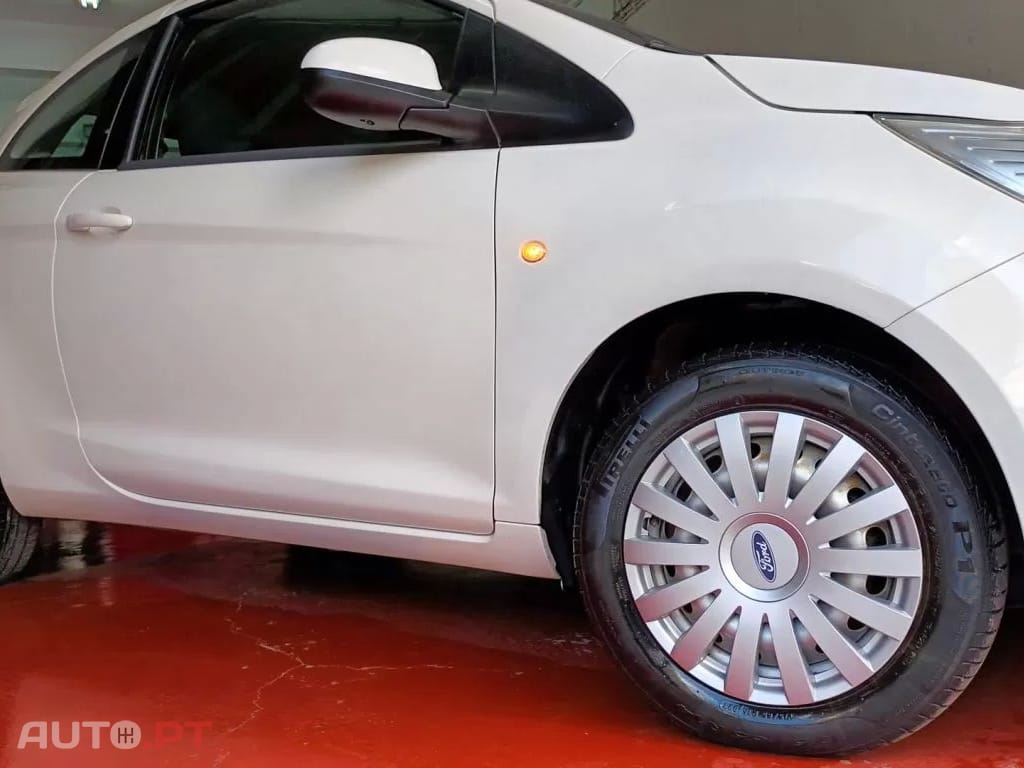Ford KA 1.2 Titanium X